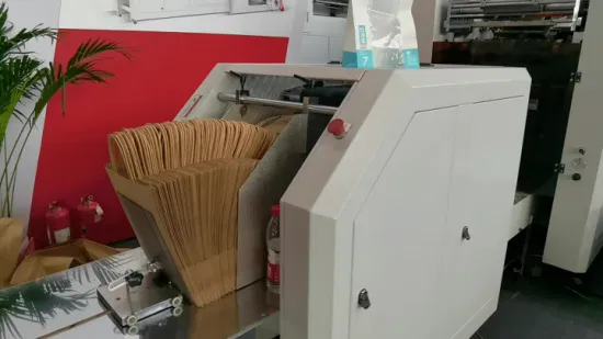 Umweltfreundliche multifunktionale mittelgroße Papiertütenmaschine mit quadratischem Boden und gestanzten Griffen Lsb